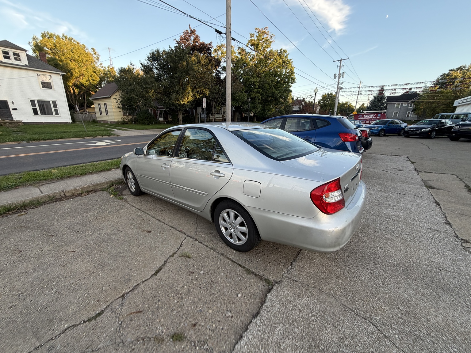 Camry photo 2